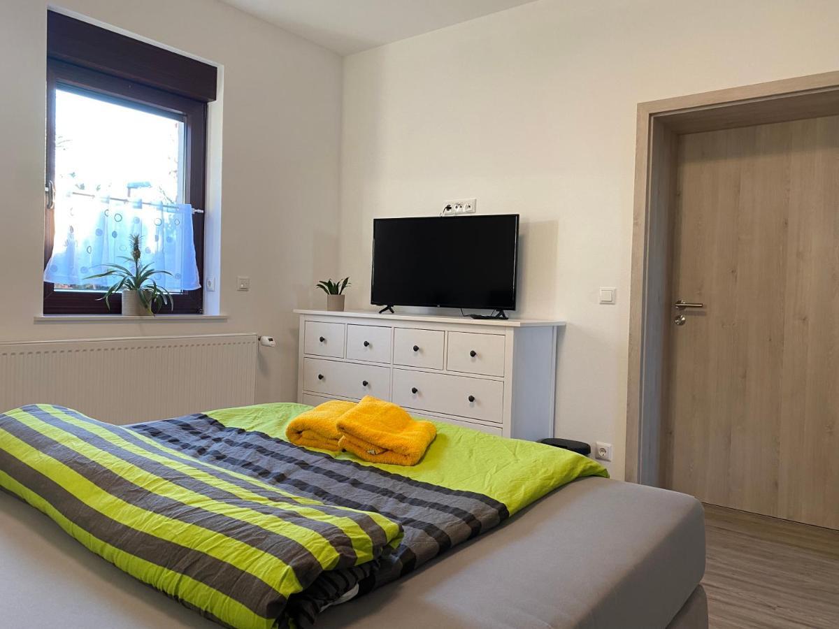 Pension Kirschgarten Nebra Екстер'єр фото